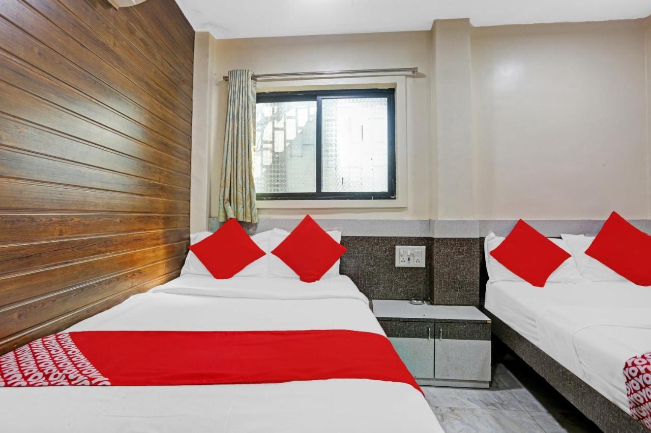 Hotel Oyo 84398 Maroshi Residency