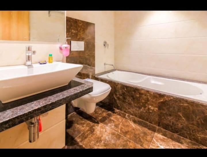Hotel Royal Oak Navi Mumbai-Stz 1002 Mumbai