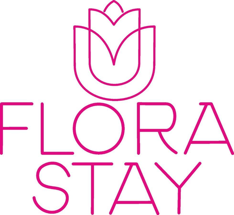 2br Theme Service For Staycation By Flora * Mumbai