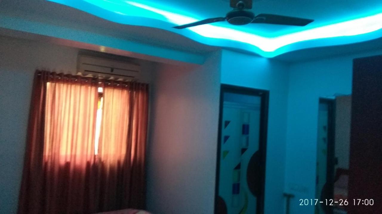 Agrawal Bhavan Budget Only For Indians Bed & Breakfast