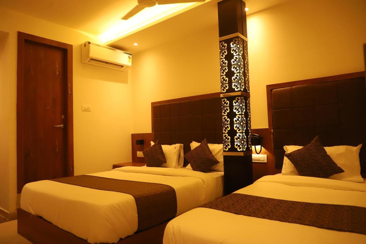 Sai Pritam Hotel 3*
