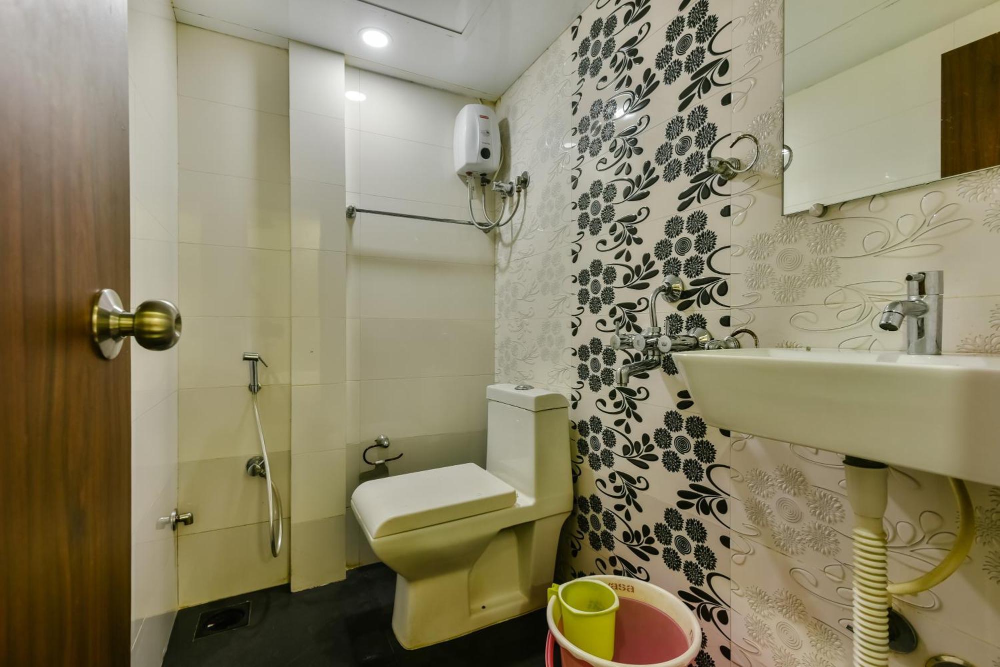 Guestinn Residency Hotel Mumbai