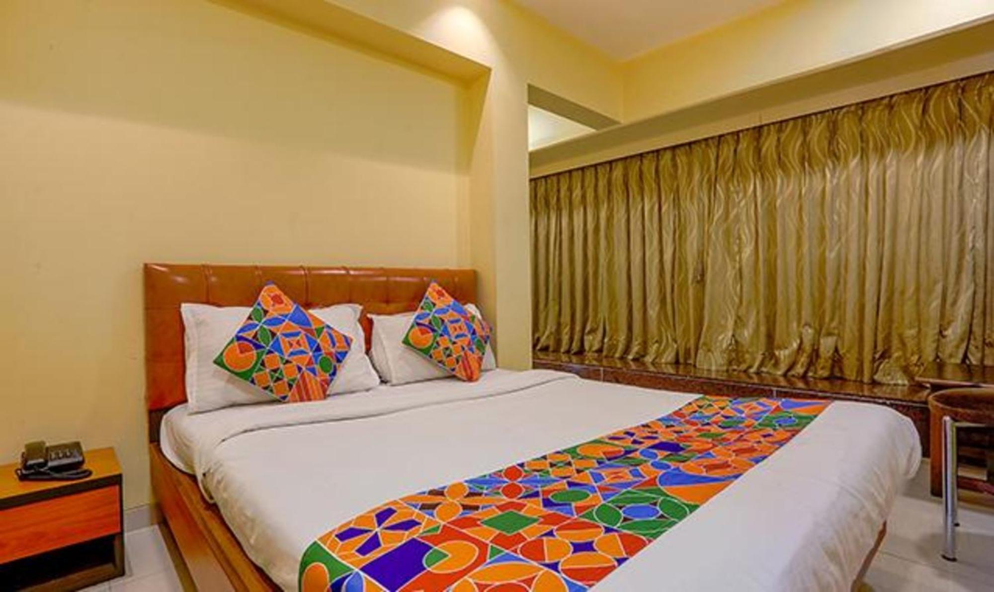 Fabexpress Jayshree - Nr International Airport
