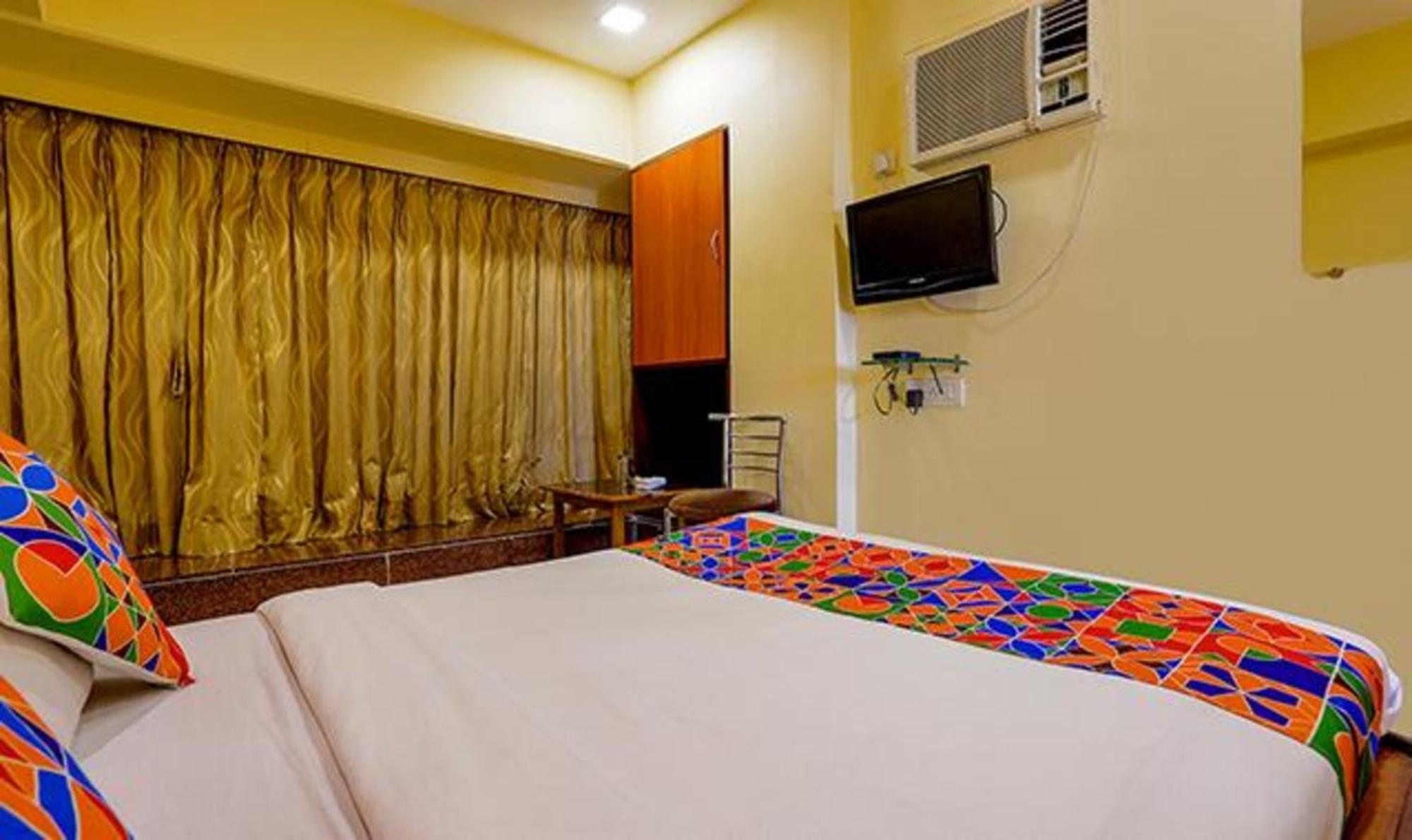 Fabexpress Jayshree - Nr International Airport Hotel Mumbai