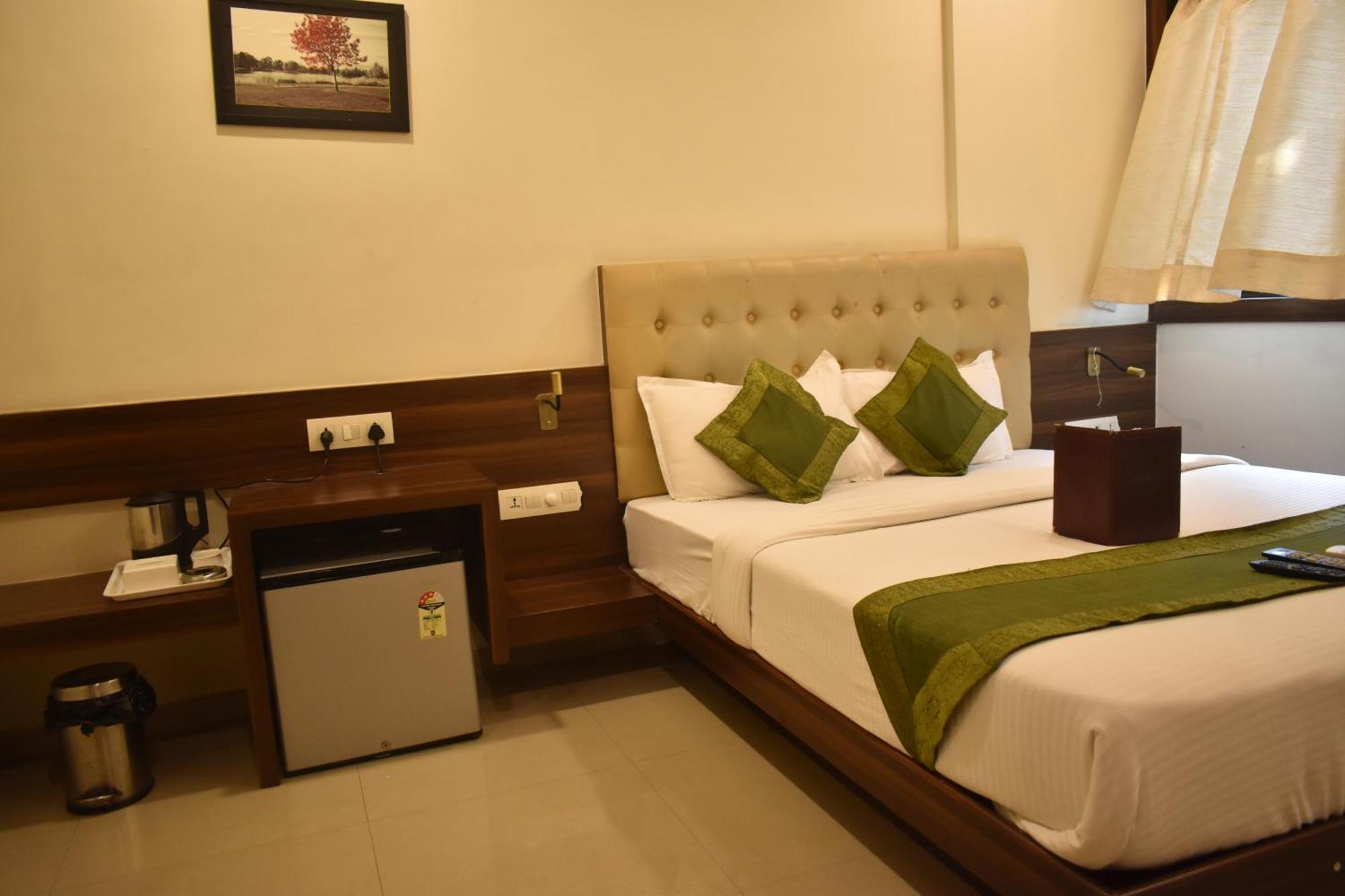 Hotel International- Near T2 International Airport