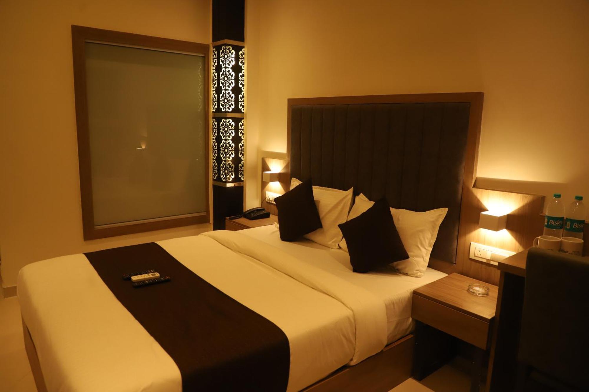 Hotel Sai Pritam 3*