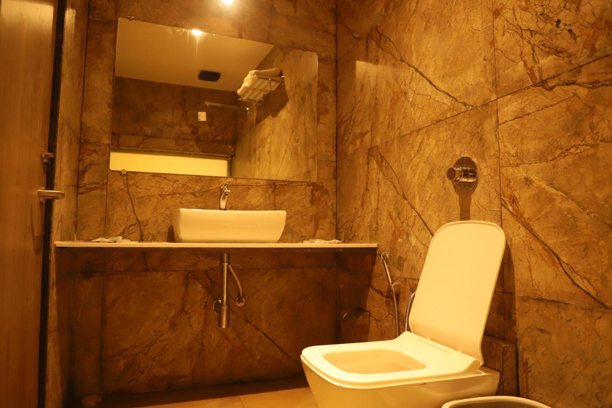 Sai Pritam Hotel Mumbai