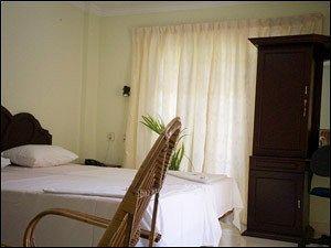 Signature Hotel 2*