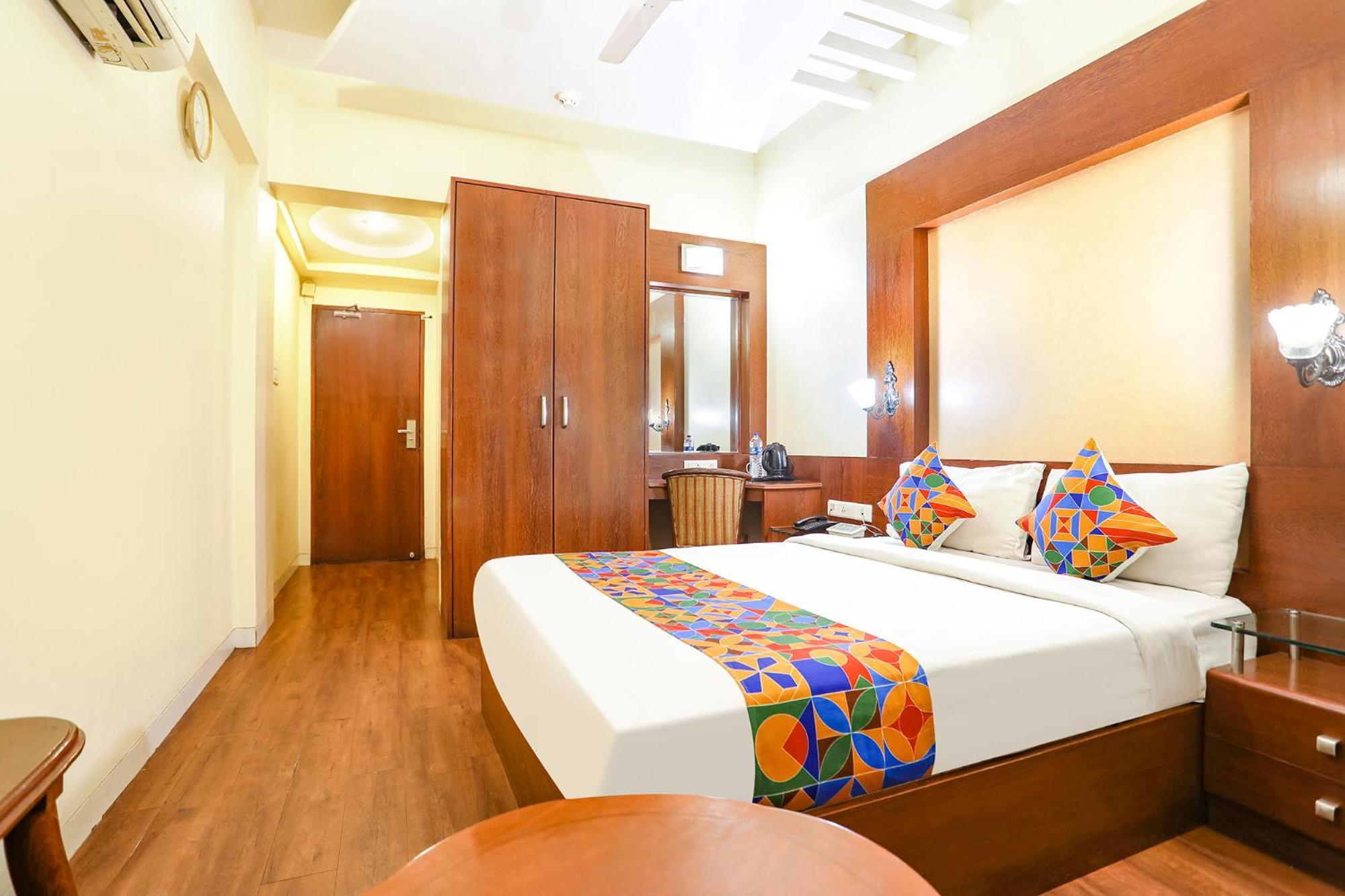 Fabhotel Shubhangan - Nr Bandra Hotel