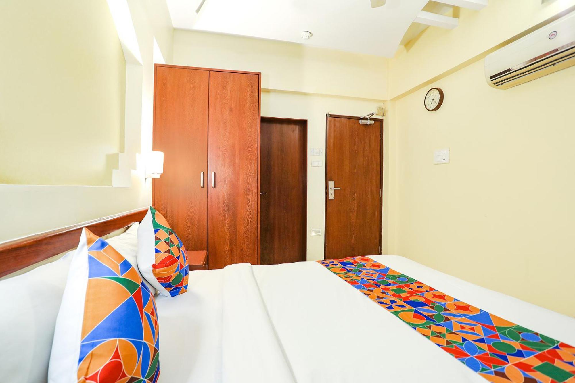 Fabhotel Shubhangan - Nr Bandra 3*