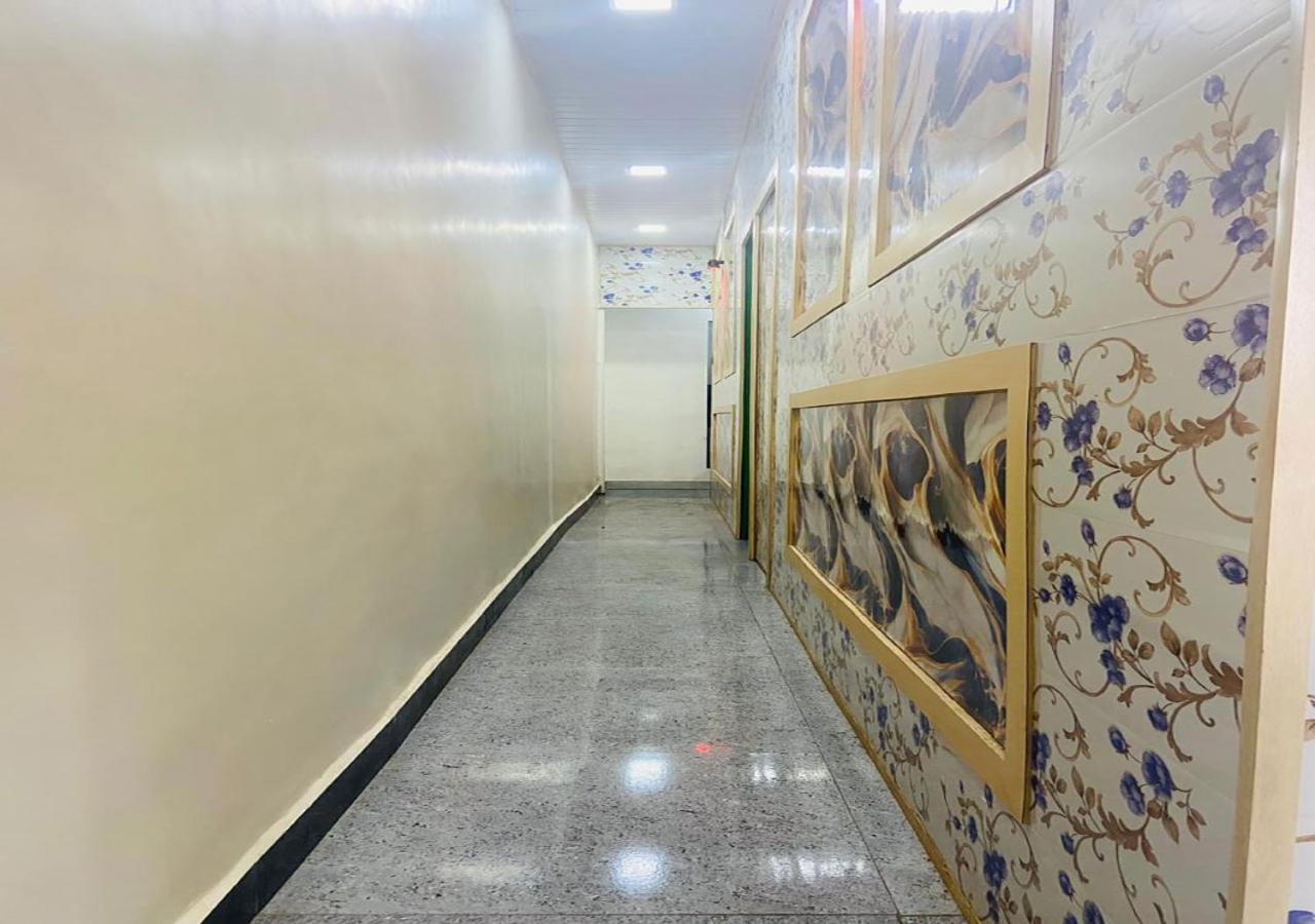 Jai Shree Shyam Capsule hotel *