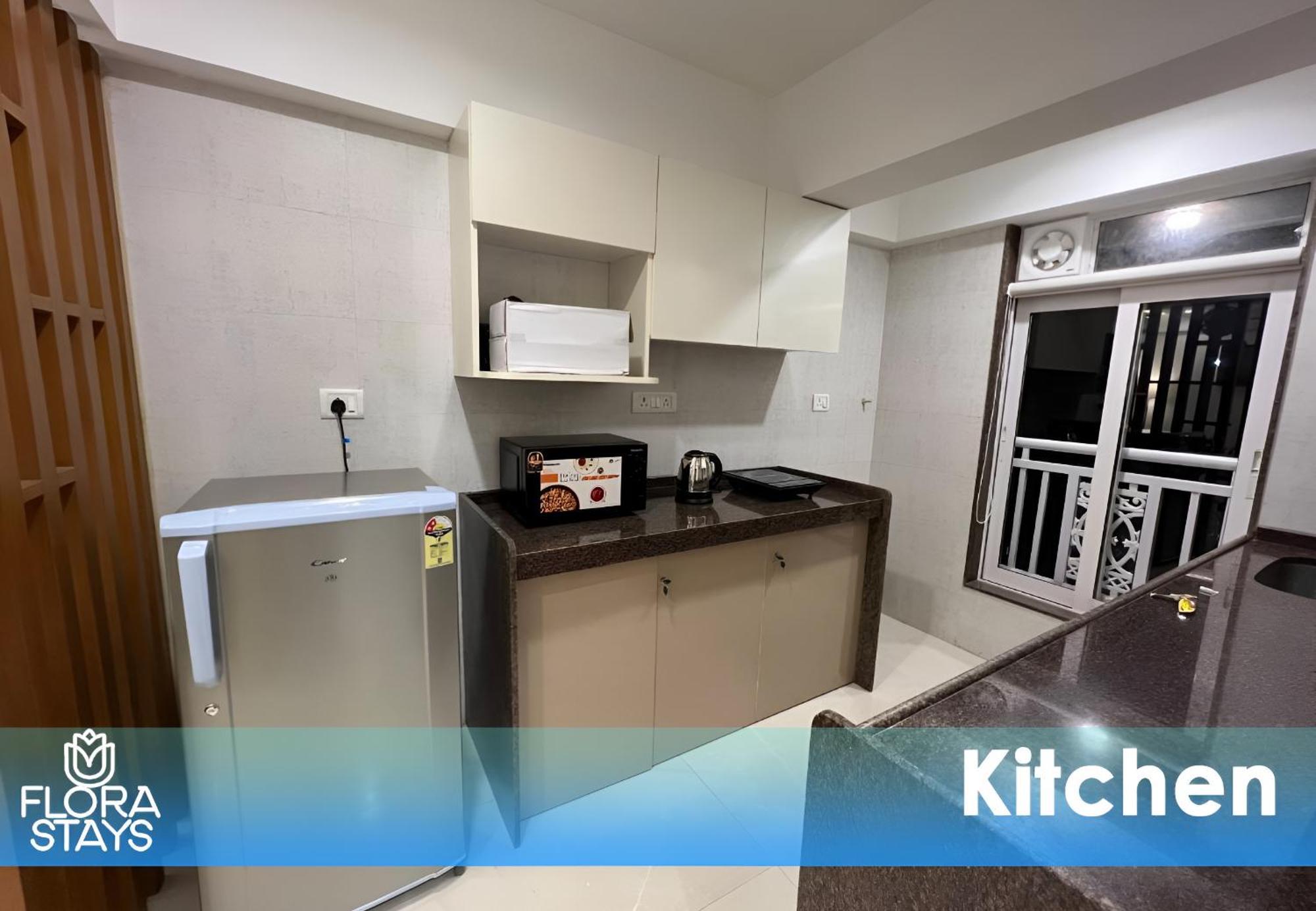 2br Theme Service For Staycation By Flora Apartment *