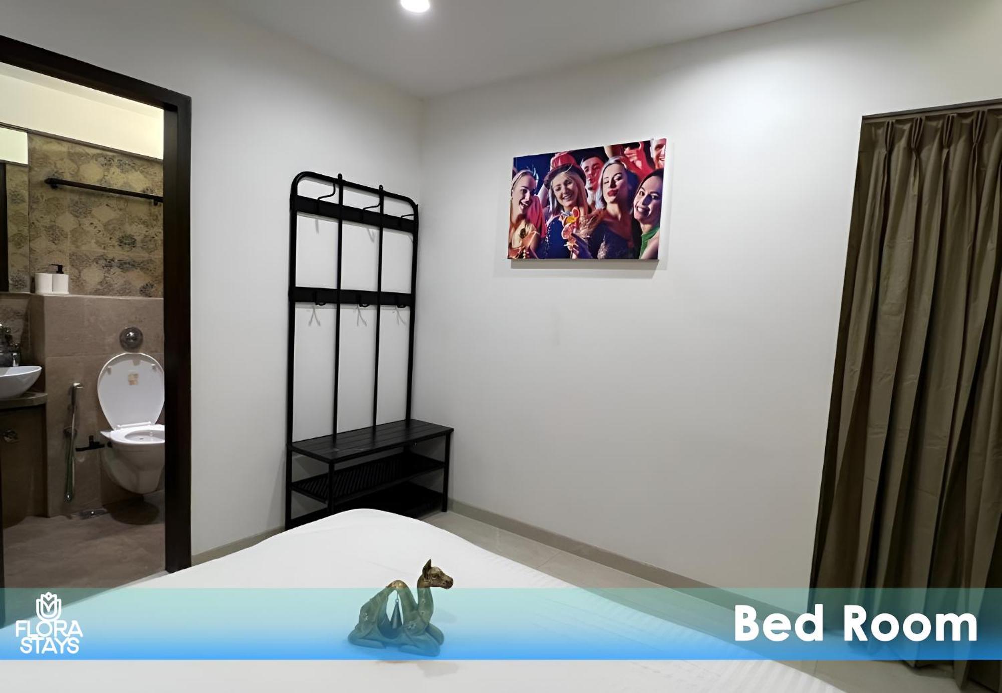 Apartment 2br Theme Service For Staycation By Flora