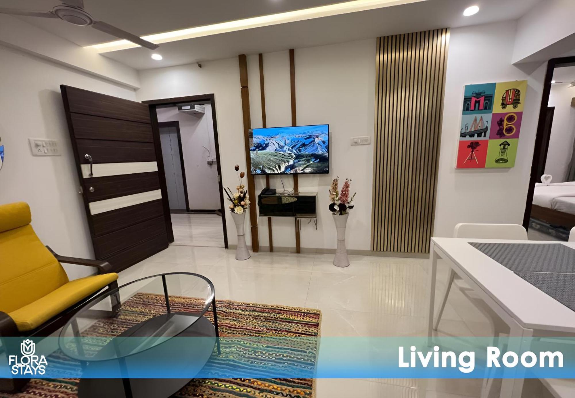 Apartment 2br Theme Service For Staycation By Flora