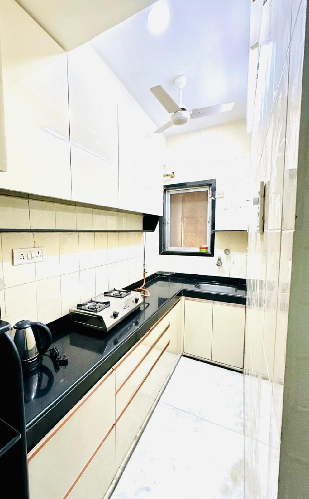 Apartment Prime Location On Linking Road, Khar West, *