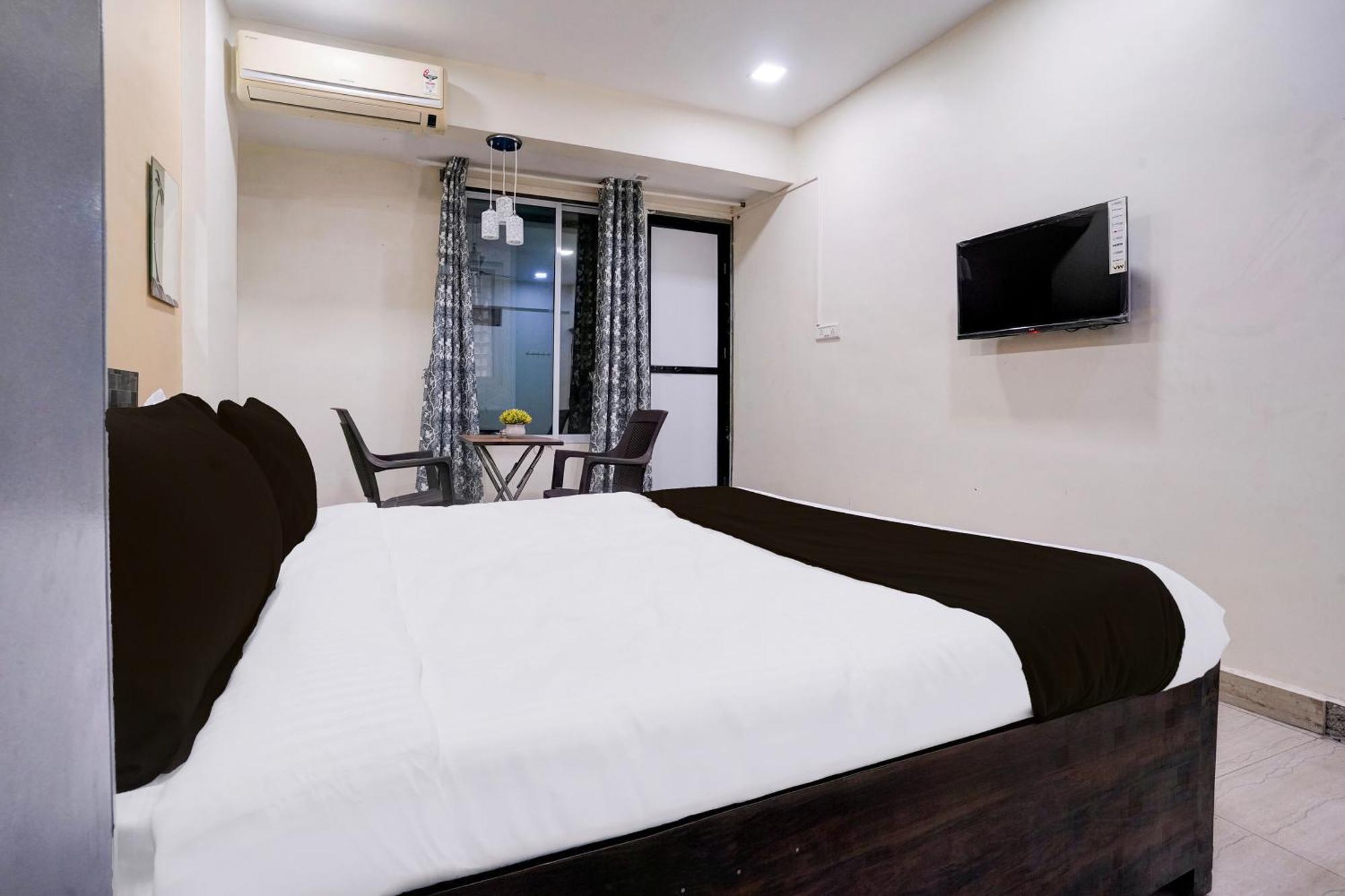 Hotel O Moonlight Residency Mumbai