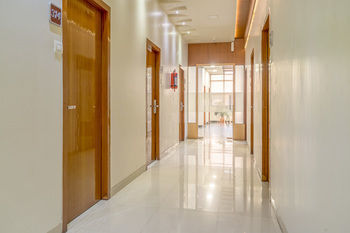 Hotel Seven Hills