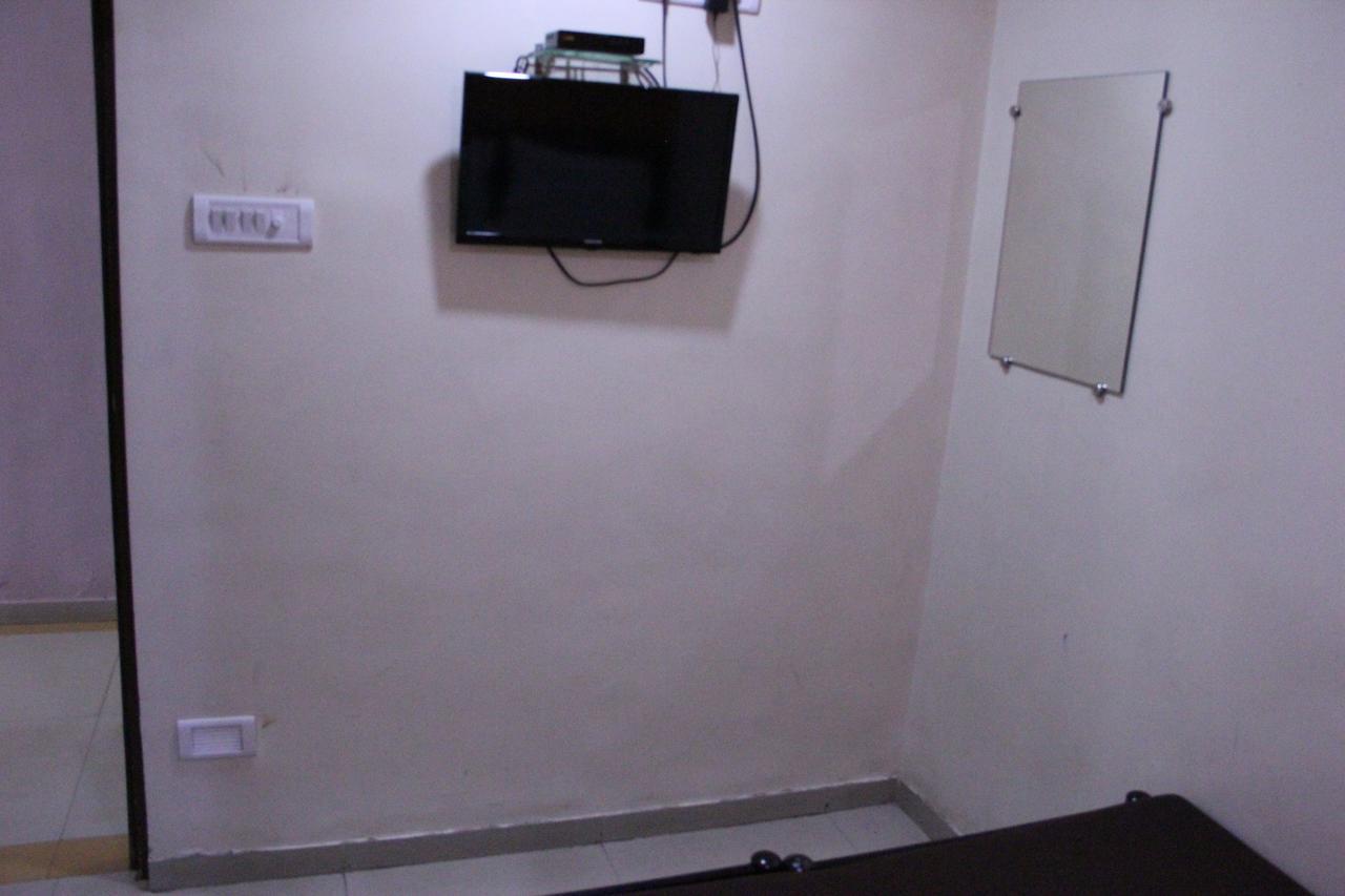 Inn Decent Mumbai