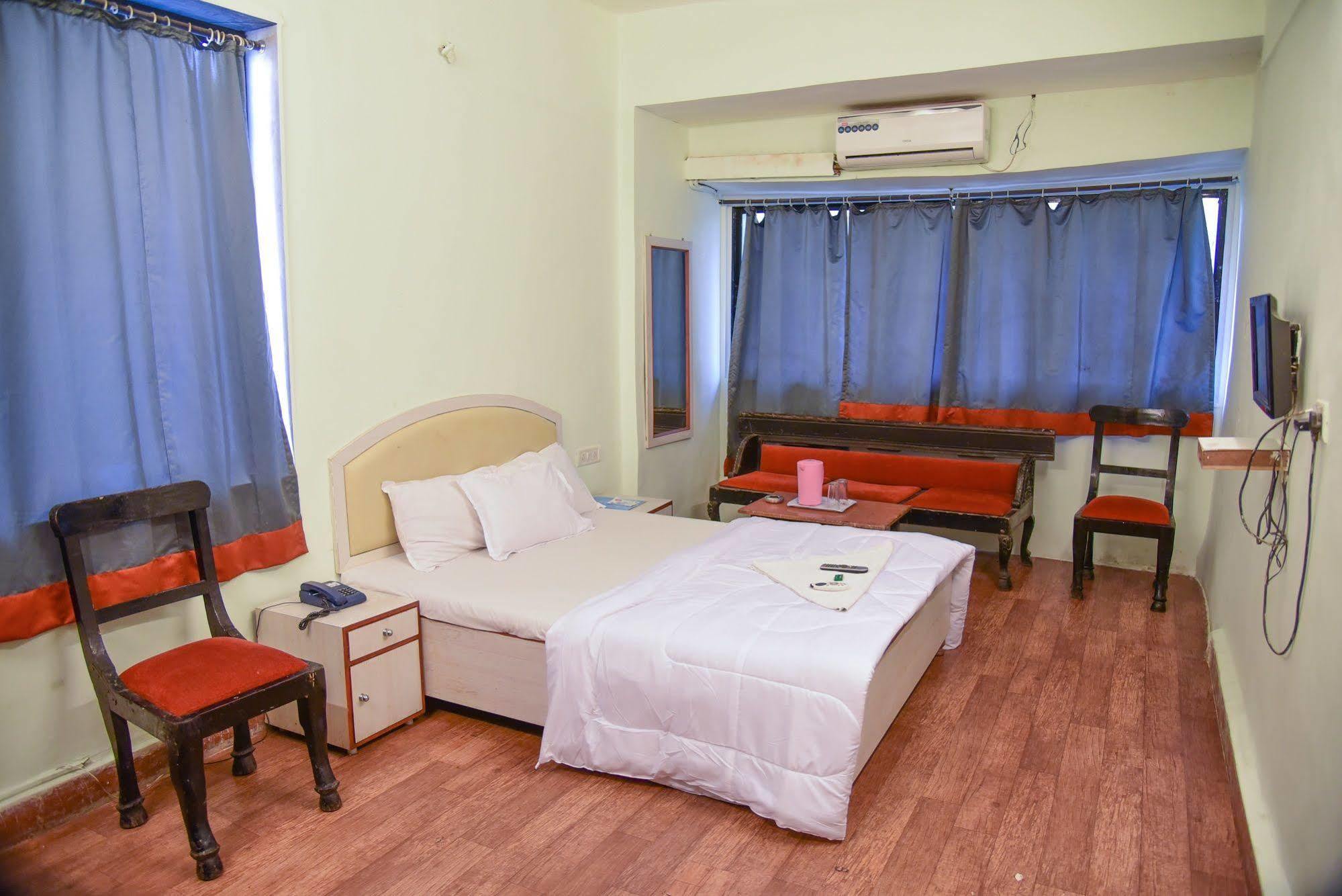 Evergreen 2* Mumbai
