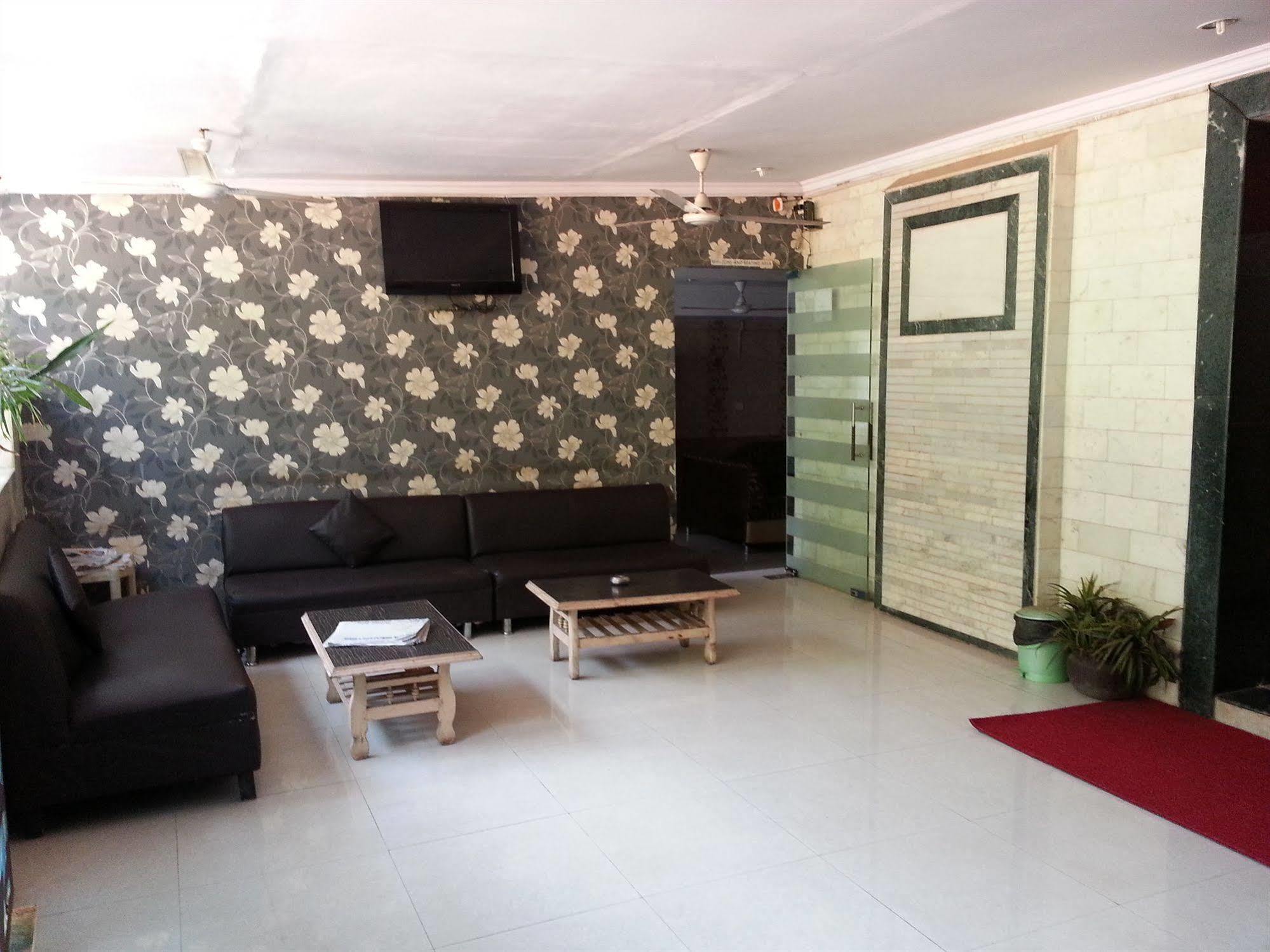 Inn Sea Sands 3*