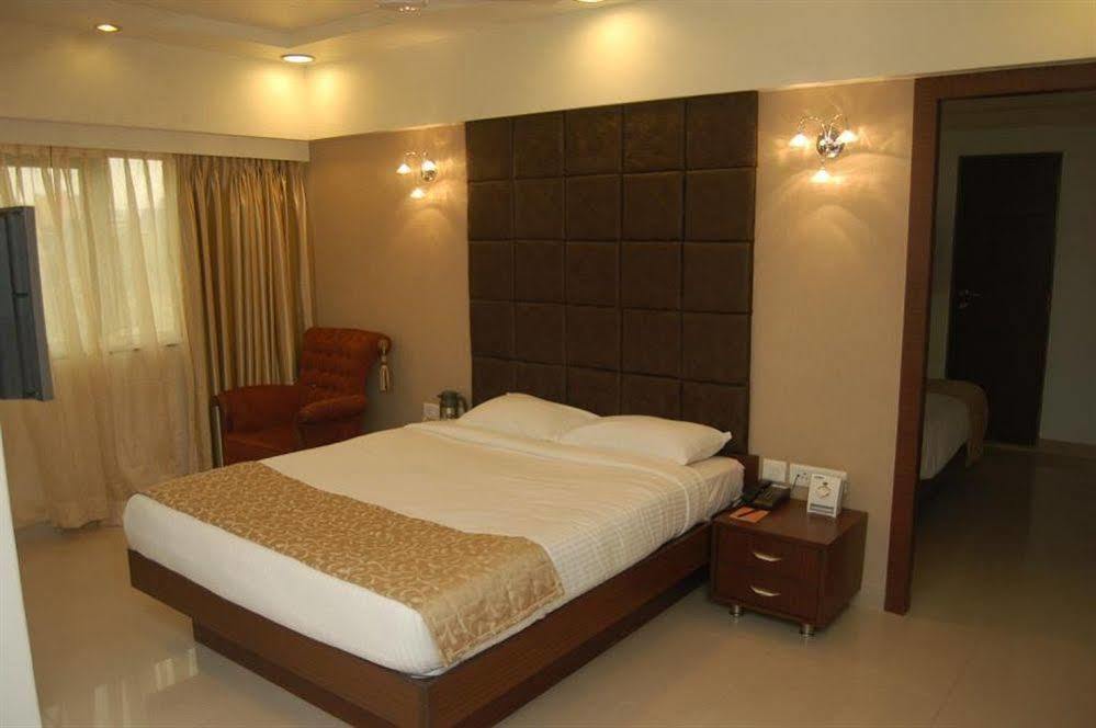 Hotel Grace Residency