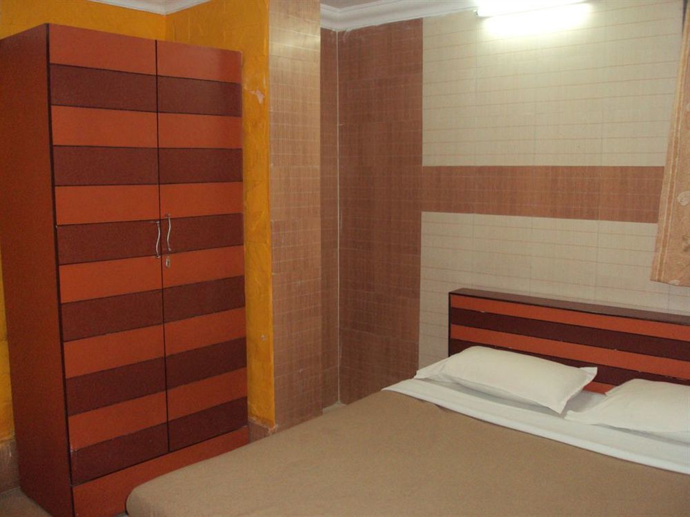 Sea Sands 3* Mumbai