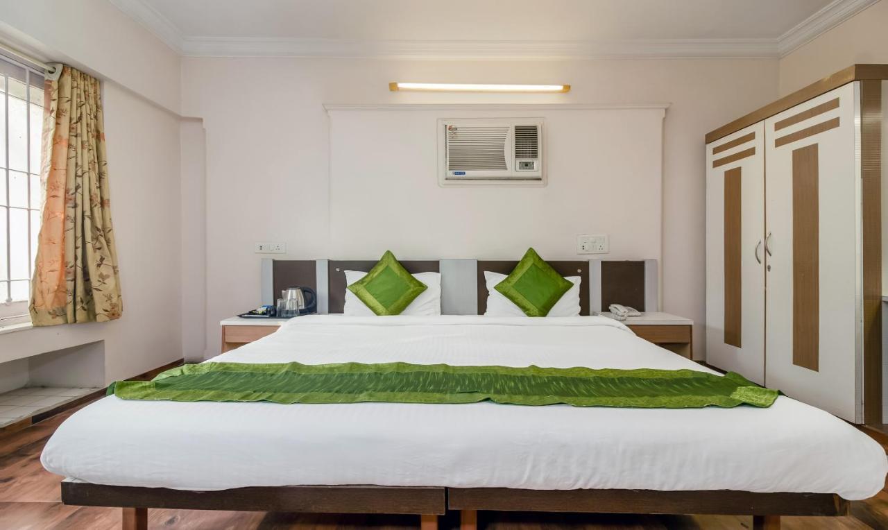 Treebo Trip Livewel Hotel