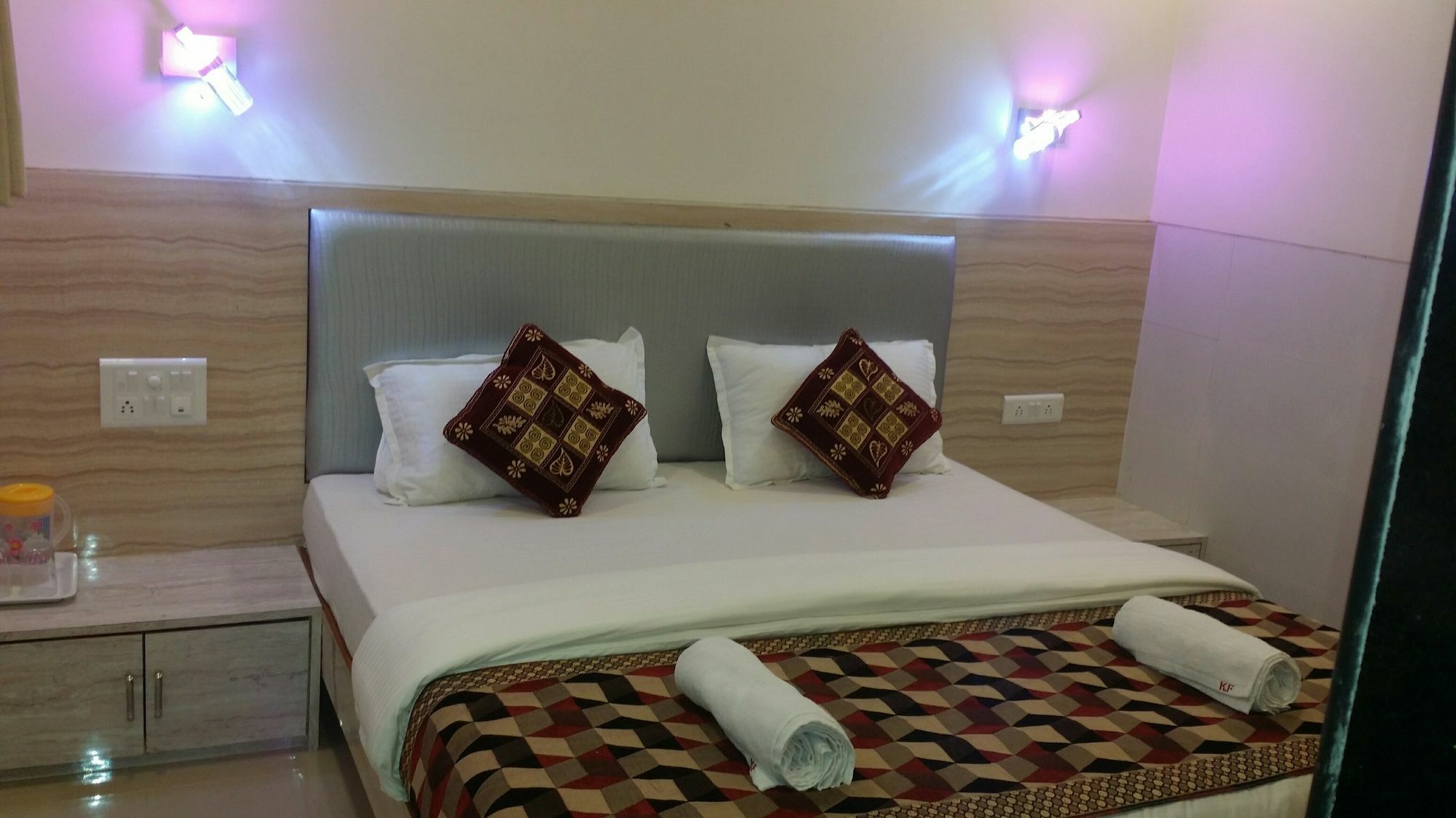 Kf Residency Guest house