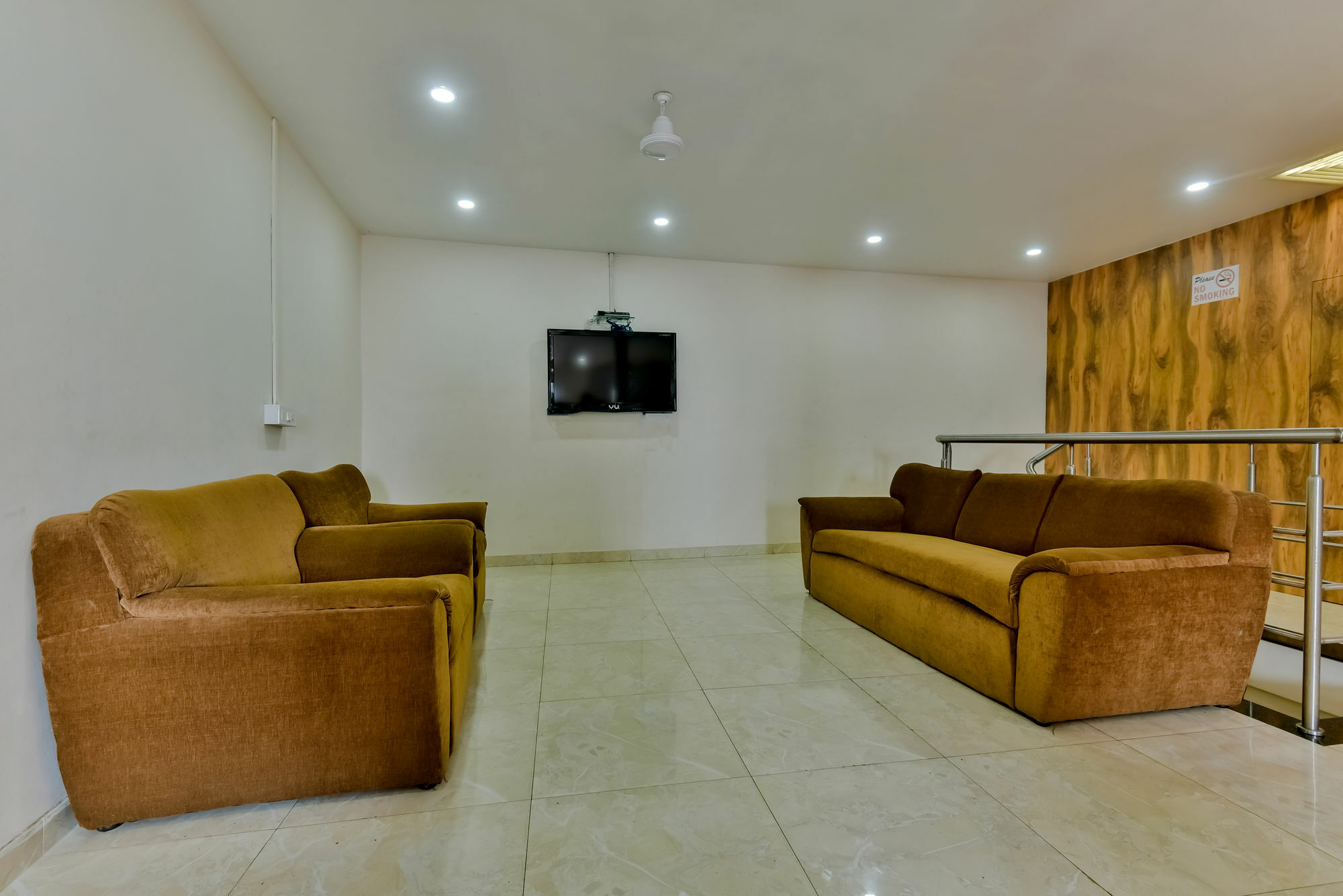 Guestinn Residency Hotel 3*