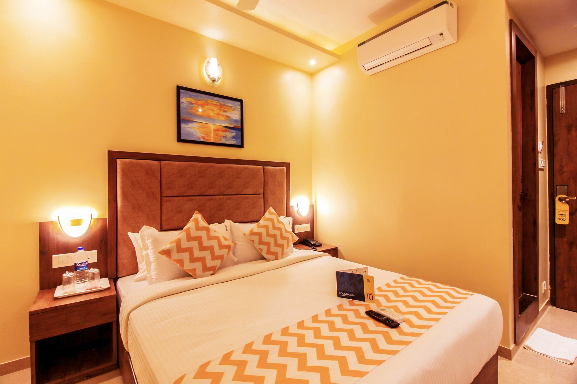 Fabhotel Lotus Grand Andheri 3*