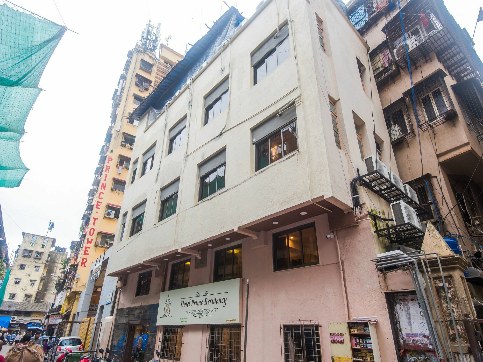 Oyo 17322 Prime Residency