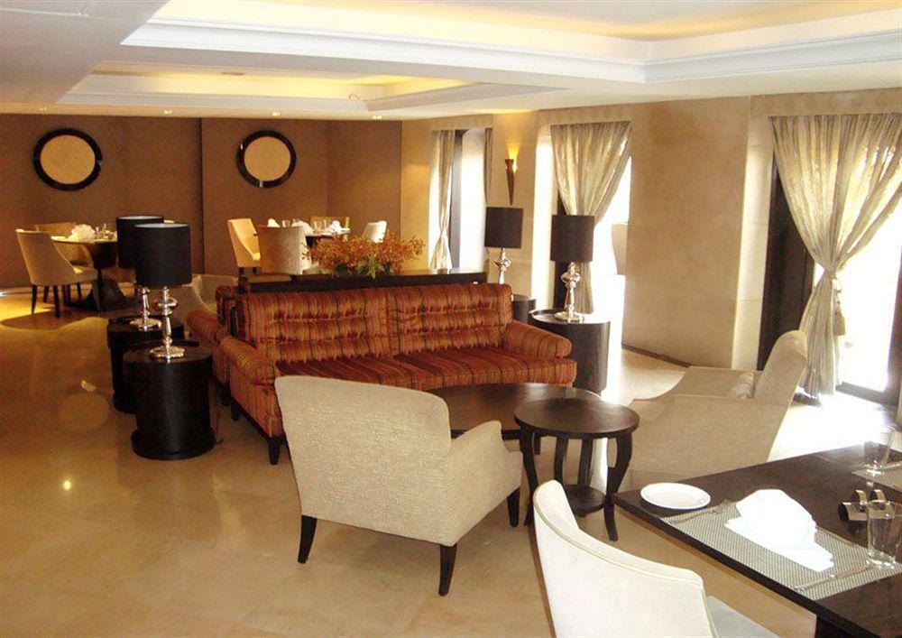 Hotel Z Luxury Residences Mumbai