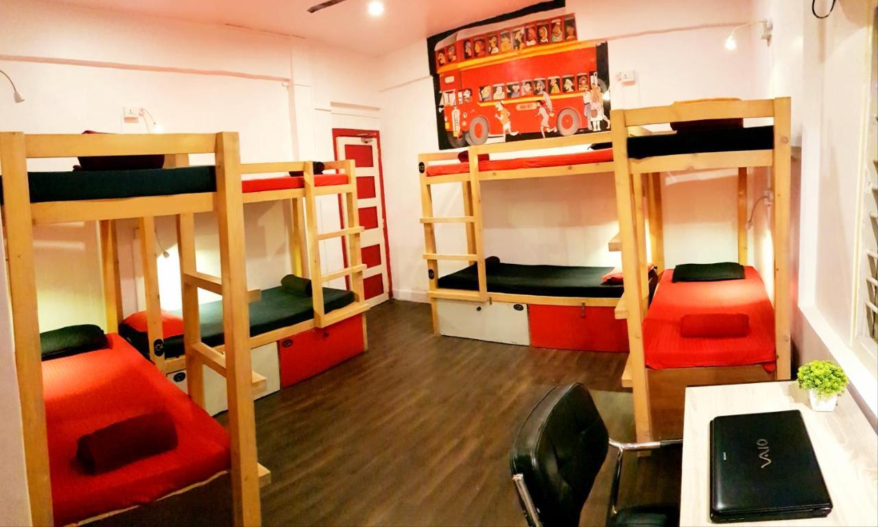 Backpackers * Mumbai