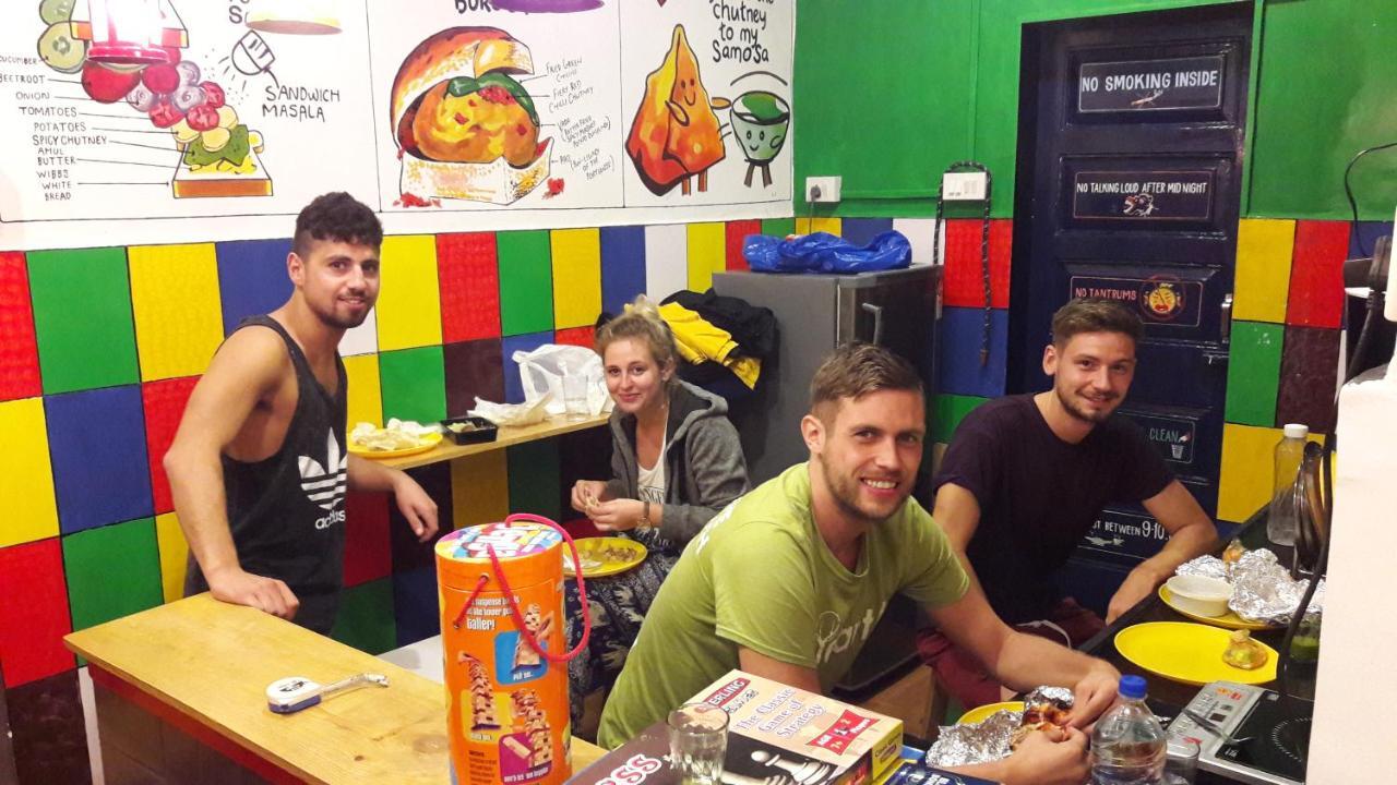 Hostel Backpackers *